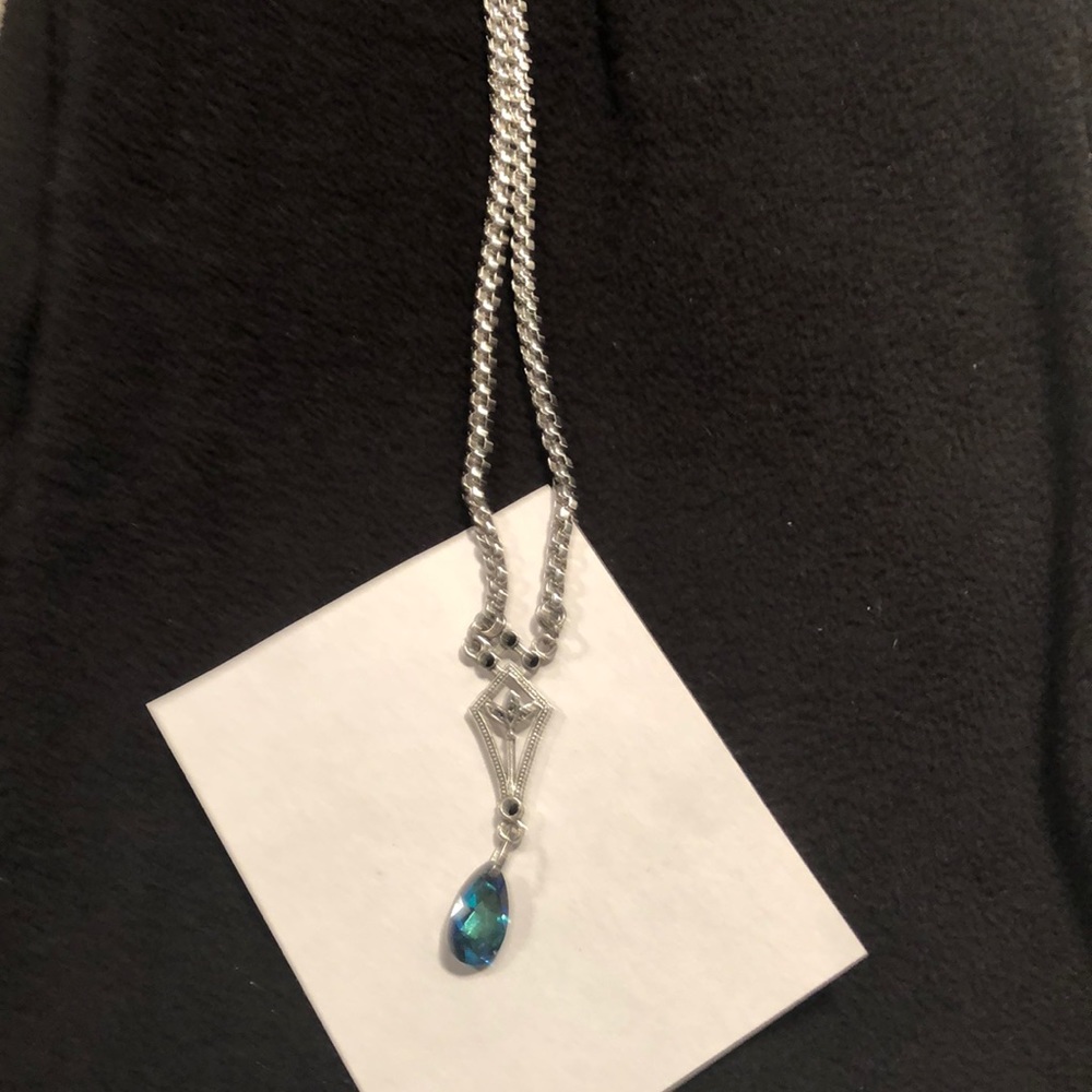 Necklaces - Picture 2 of 3